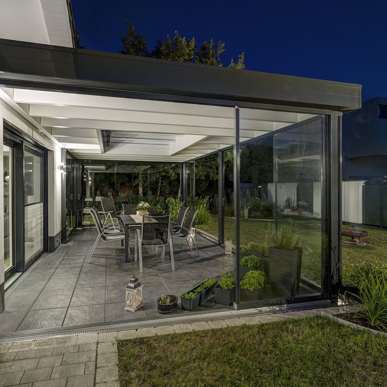 Terrassenüberdachung mit Glasdach